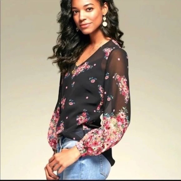 CAbi Tops - CAbi Blooming Blouse Top | Boho Floral Print | Balloon Sleeves | Small